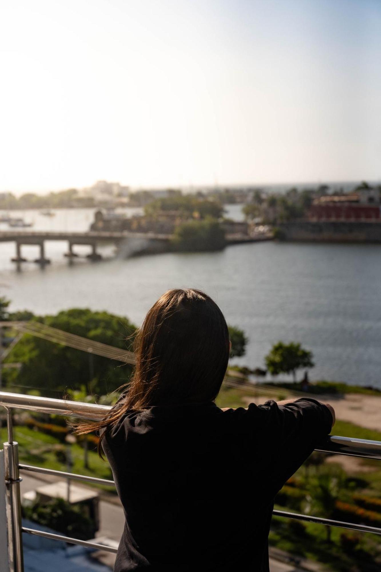 Suite Con Balcon Cerca Al Centro Cartagena Exterior photo